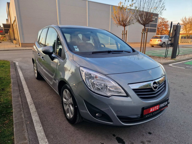 Opel Meriva 1.4/ 120 к.с. - автомобили, коли, обяви за нови и употребявани 2