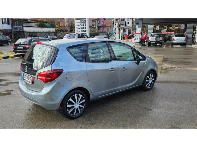Opel Meriva 1.4 GAZ/FACELIFT/KLIMA - автомобили, коли, обяви за нови и употребявани 5