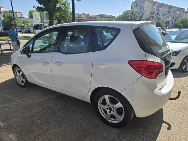 Opel Meriva - автомобили, коли, обяви за нови и употребявани 3