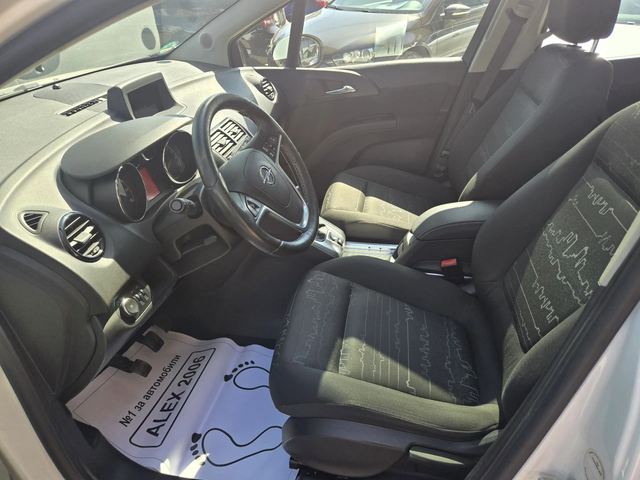 Opel Meriva - автомобили, коли, обяви за нови и употребявани 4