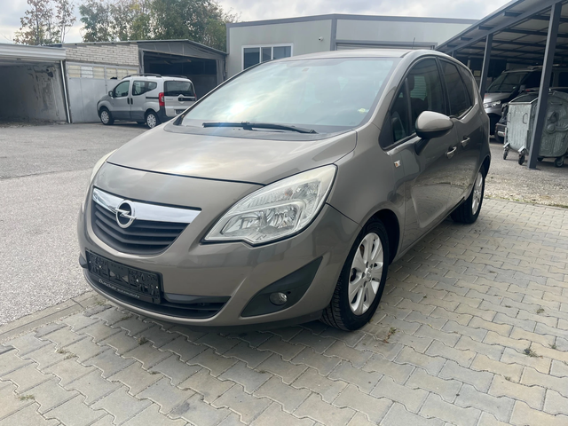 Opel Meriva 1.4 i GPL - автомобили, коли, обяви за нови и употребявани 0