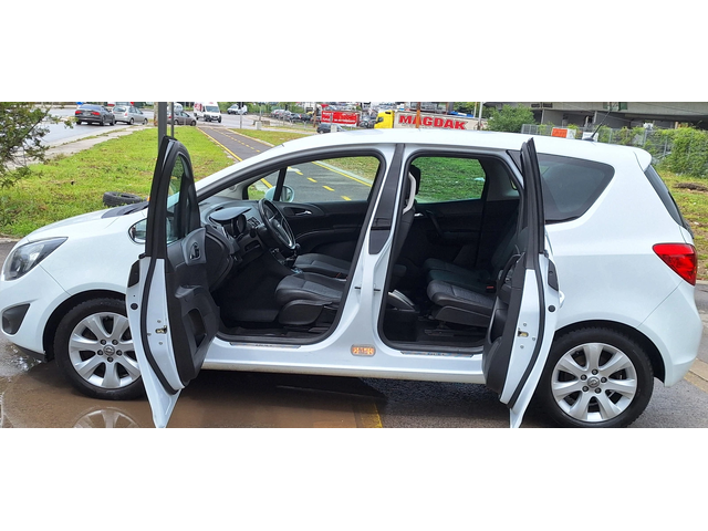 Opel Meriva 1.4 Turbo Face lift Кожен салон Автопилот - автомобили, коли, обяви за нови и употребявани 9