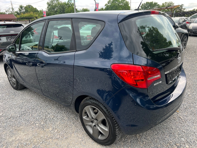 Opel Meriva 1.4Т-LPG-ЕВРО 6В-УНИКАТ-КЛИМАТРОНИК - автомобили, коли, обяви за нови и употребявани 3