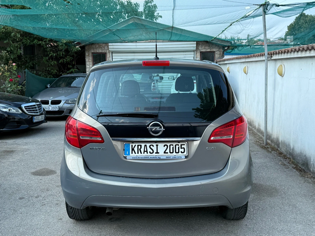 Opel Meriva 1.3CDTI 75HP - автомобили, коли, обяви за нови и употребявани 4