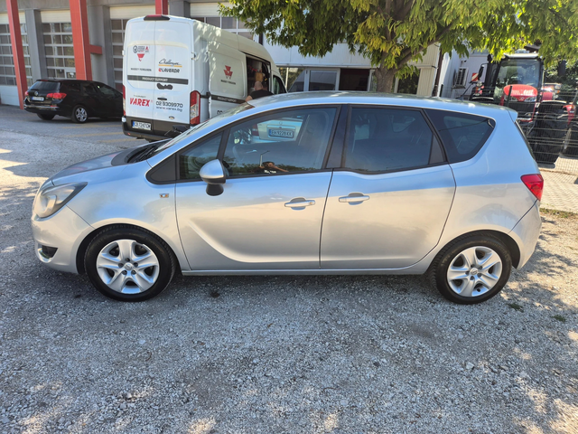 Opel Meriva 1.6CDTI 95k.s. - автомобили, коли, обяви за нови и употребявани 7