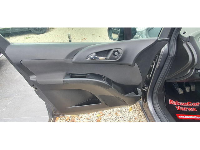 Opel Meriva 1.4i/GPL - автомобили, коли, обяви за нови и употребявани 10