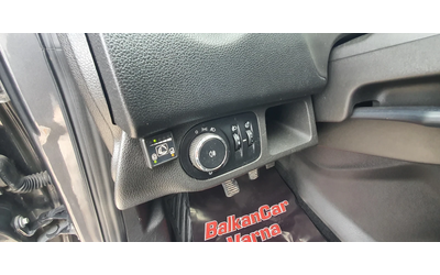 Opel Meriva 1.4i/GPL - автомобили, коли, обяви за нови и употребявани 13