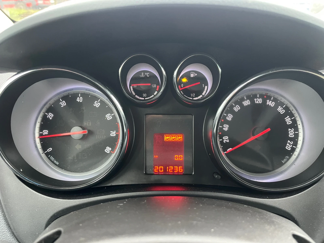 Opel Meriva 1.4t Газ - автомобили, коли, обяви за нови и употребявани 12