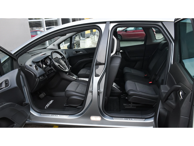 Opel Meriva 1.7 CDTi Innovation Automatic - автомобили, коли, обяви за нови и употребявани 8