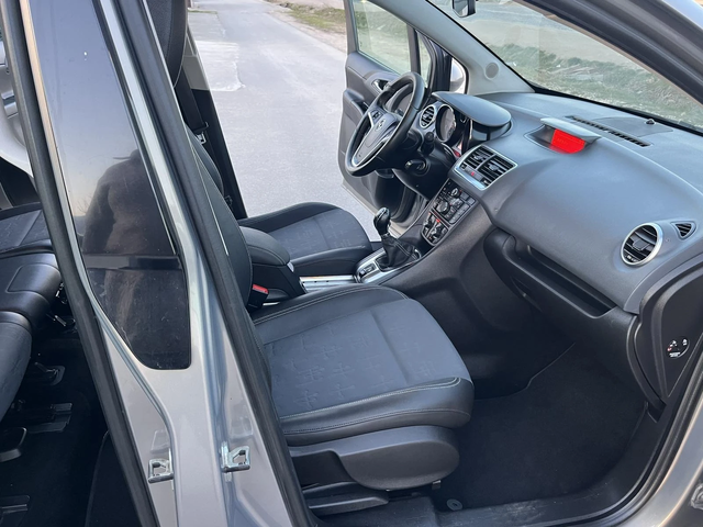 Opel Meriva 1.3ECOFLEX 95кс КЛИМАТРОНИК АВТОПИЛОТ ВНОС ИТАЛИЯ - автомобили, коли, обяви за нови и употребявани 10