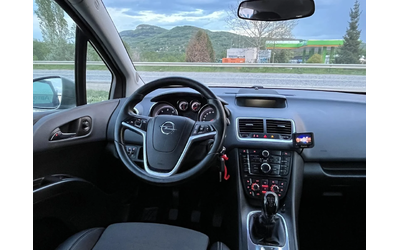 Opel Meriva 1.3 M-JET 95кс КЛИМАТРОНИК EURO 5А АВТОПИЛОТ - автомобили, коли, обяви за нови и употребявани 11