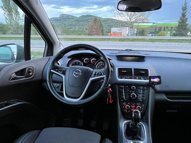 Opel Meriva 1.3 M-JET 95кс КЛИМАТРОНИК EURO 5А АВТОПИЛОТ - автомобили, коли, обяви за нови и употребявани 11