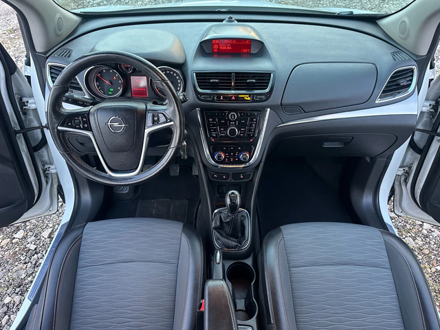 Opel Mokka 1.7CDTI 131kc 4x4 COSMO ITALIA - автомобили, коли, обяви за нови и употребявани 9
