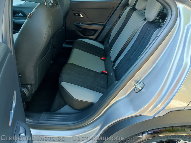 Opel Mokka 4-вр. Хечбек 131к.с. Бензин - автомобили, коли, обяви за нови и употребявани 12