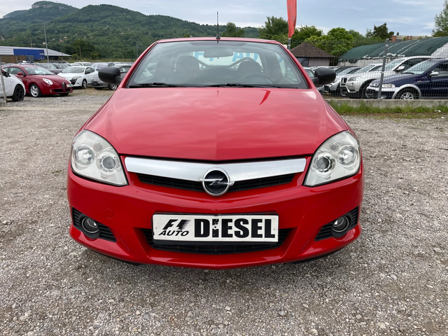 Opel Tigra 1.3CDTI-70-ITALIA - автомобили, коли, обяви за нови и употребявани 1