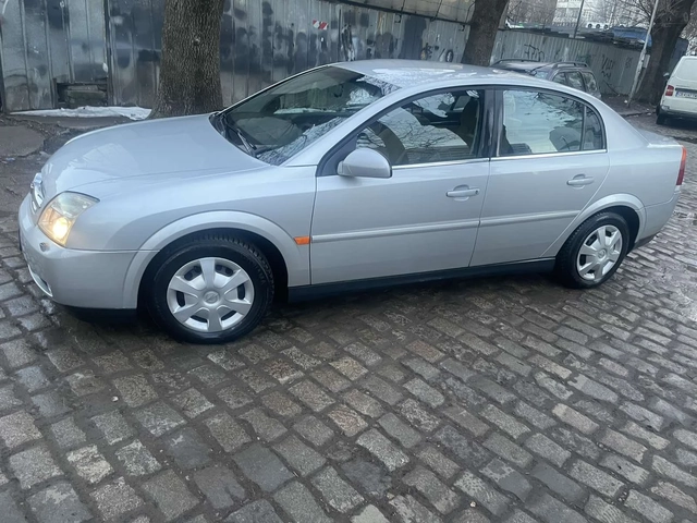 Opel Vectra 1, 8 eco tec - автомобили, коли, обяви за нови и употребявани 4