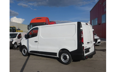 opel-vivaro - 2