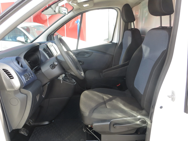 Opel Vivaro 1, 6 BITURBO - автомобили, коли, обяви за нови и употребявани 6