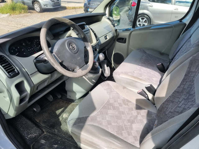 Opel Vivaro 1, 900DTI/ХЛАДИЛЕН/EURO4 - автомобили, коли, обяви за нови и употребявани 10