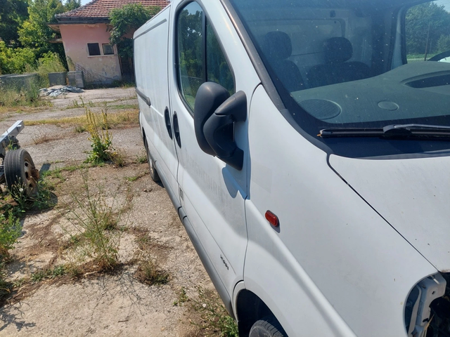 Opel Vivaro 2.0 cdti long klima - автомобили, коли, обяви за нови и употребявани 2