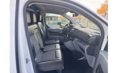 Opel Vivaro 1.5d 120ps 6ск * ПЕРФЕКТЕН* - автомобили, коли, обяви за нови и употребявани 10