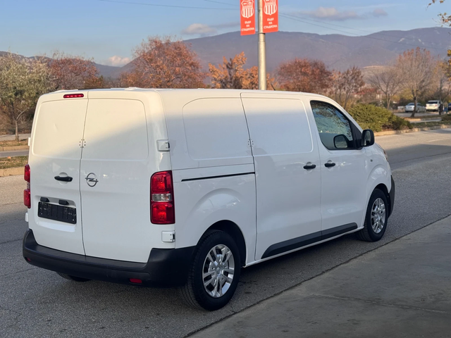 Opel Vivaro 1.5d 120ps 6ск * ПЕРФЕКТЕН* - автомобили, коли, обяви за нови и употребявани 3