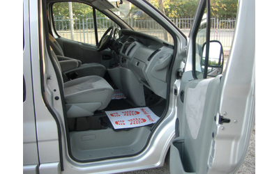 Opel Vivaro 1.9dci TOUR KLIMA 6ck. 8MECTA - автомобили, коли, обяви за нови и употребявани 12