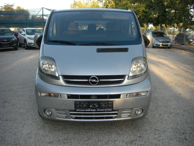 Opel Vivaro 1.9dci TOUR KLIMA 6ck. 8MECTA - автомобили, коли, обяви за нови и употребявани 7