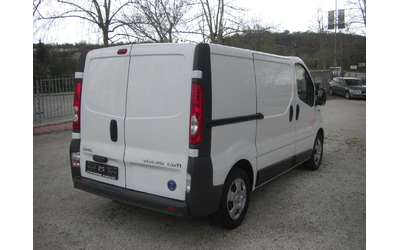 opel-vivaro - 4