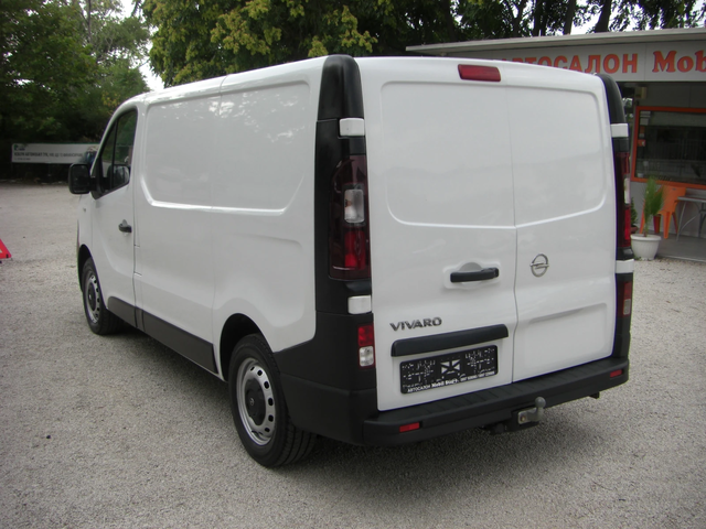 Opel Vivaro 1.6cdti 6ck. EURO 6 - автомобили, коли, обяви за нови и употребявани 2