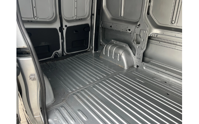 Opel Vivaro 1.6 Diesel 120k.c - автомобили, коли, обяви за нови и употребявани 10