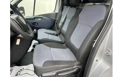 Opel Vivaro 1.6 Diesel 120k.c - автомобили, коли, обяви за нови и употребявани 6