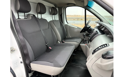 Opel Vivaro 2.0 CDTi / 6 Скорости / EURO 5 / 2900кг. - автомобили, коли, обяви за нови и употребявани 11