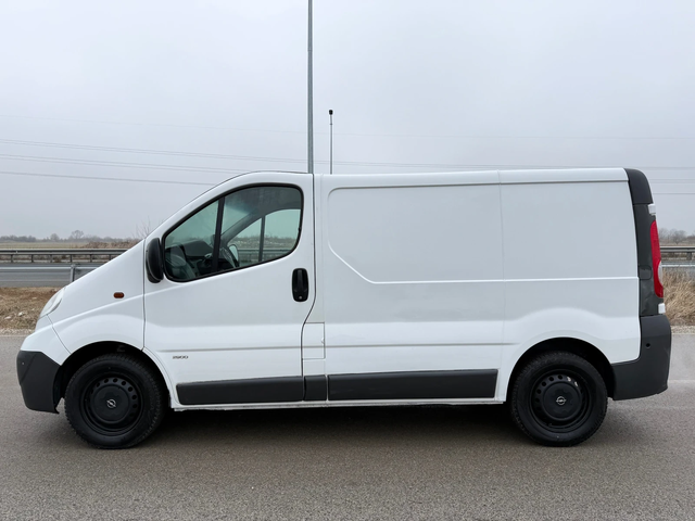 Opel Vivaro 2.0 CDTi / 6 Скорости / EURO 5 / 2900кг. - автомобили, коли, обяви за нови и употребявани 3