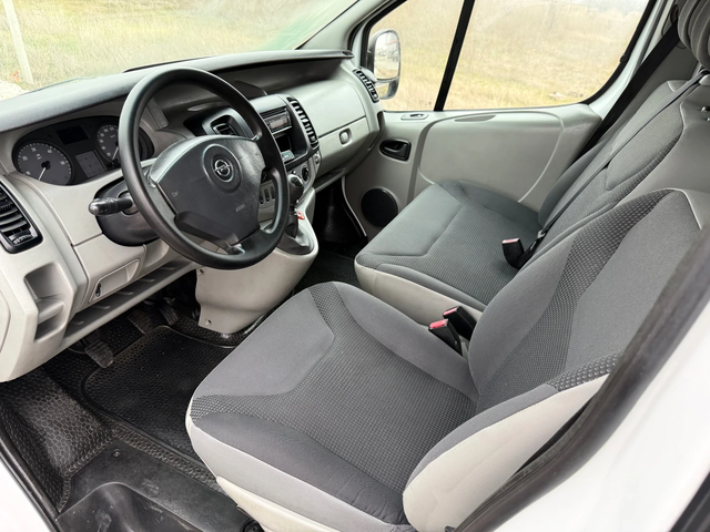 Opel Vivaro 2.0 CDTi / 6 Скорости / EURO 5 / 2900кг. - автомобили, коли, обяви за нови и употребявани 8