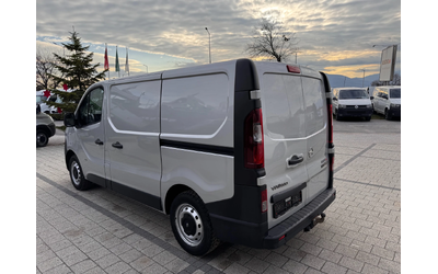 opel-vivaro - 4