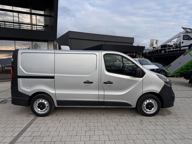 Opel Vivaro 1.6CDTI 2странични врати Клима - автомобили, коли, обяви за нови и употребявани 8