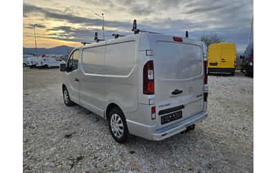 opel-vivaro - 2