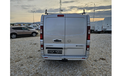 opel-vivaro - 3