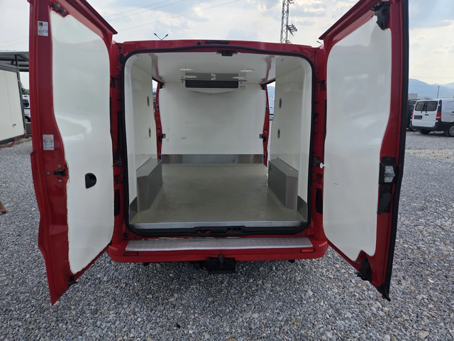 Opel Vivaro Хладилен, Нави, Клима, Две странични врати - автомобили, коли, обяви за нови и употребявани 12