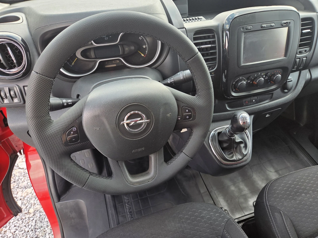 Opel Vivaro Хладилен, Нави, Клима, Две странични врати - автомобили, коли, обяви за нови и употребявани 9