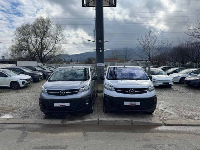 Opel Vivaro Kombi-eM-75kwh/9местен - автомобили, коли, обяви за нови и употребявани 2