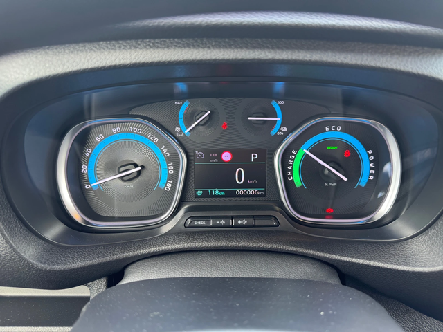 Opel Vivaro Kombi-eM-75kwh/9местен - автомобили, коли, обяви за нови и употребявани 8
