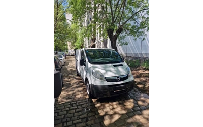 opel-vivaro - 2