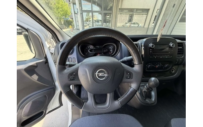 Opel Vivaro 1.6cdti 183000 8+ 1 - автомобили, коли, обяви за нови и употребявани 7