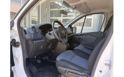 Opel Vivaro 1.6cdti 183000 8+ 1 - автомобили, коли, обяви за нови и употребявани 9