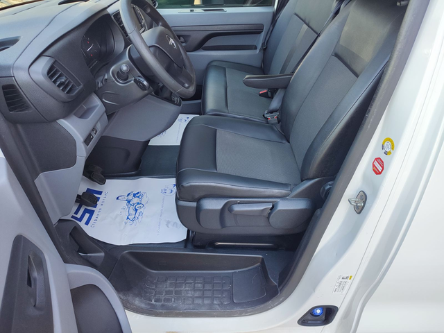 Opel Vivaro C Бус Товарен 102к.с. Дизел - автомобили, коли, обяви за нови и употребявани 9