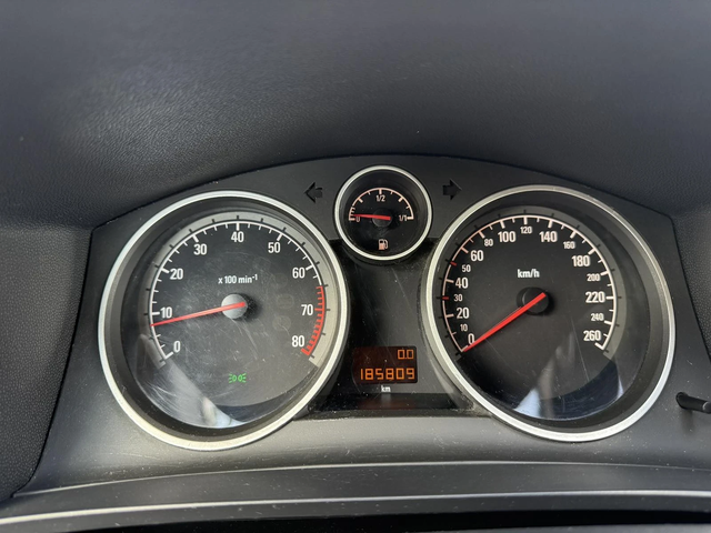 Opel Zafira 1, 800 EURO4 - автомобили, коли, обяви за нови и употребявани 14