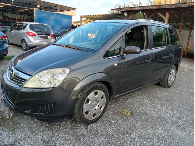 Opel Zafira 1600 - автомобили, коли, обяви за нови и употребявани 1