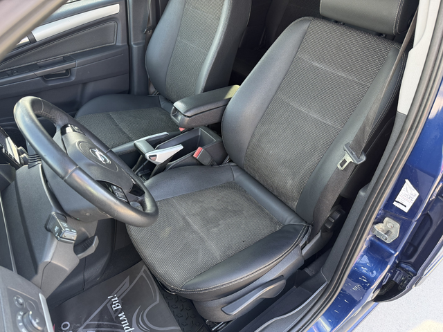 Opel Zafira 2.2 Бензин* 150к.с.* 2010г.* 6+1 Местен* Топ Състояние - автомобили, коли, обяви за нови и употребявани 7